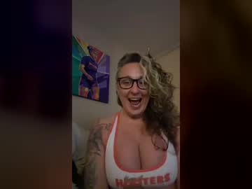 aliengirlmerc