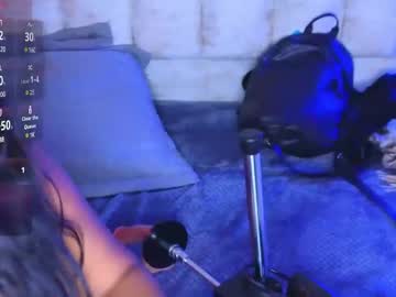 bigboobs violet