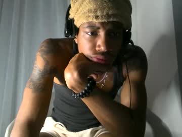 blackbulltitus
