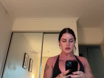 brunettebaddie9