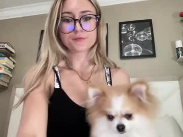 carolinejoyxo