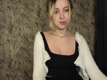 chloe whispers