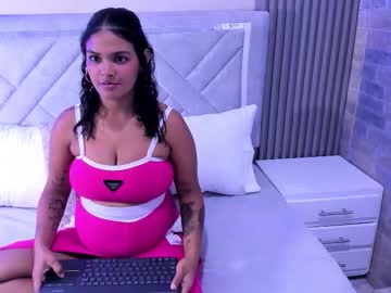 ellie pregnant