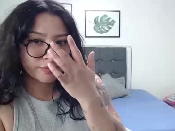 nicolee 8