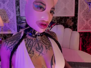 sadicrubberdoll