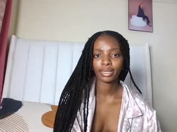 smiley queen1